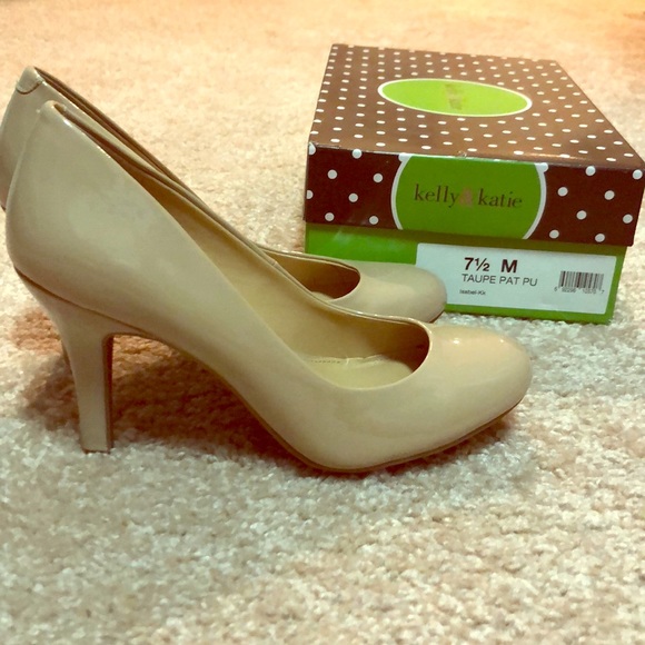 kelly and katie pumps